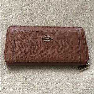 AUTHENTIC LEATHER COUCH WALLET